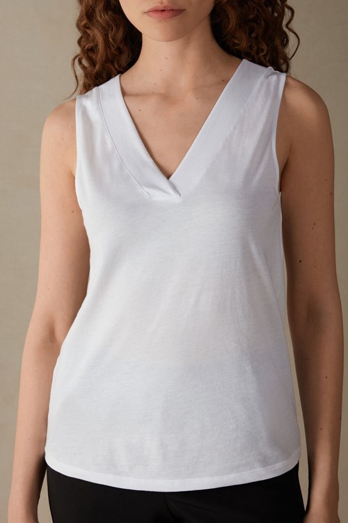 Intimissimi V-neck Top in Supima® Ultrafresh Pamuklu Beyaz Beyaz | DKQRA-8072